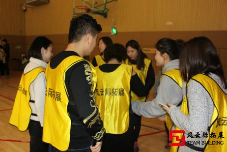 北京素质拓展训练活动游戏图片